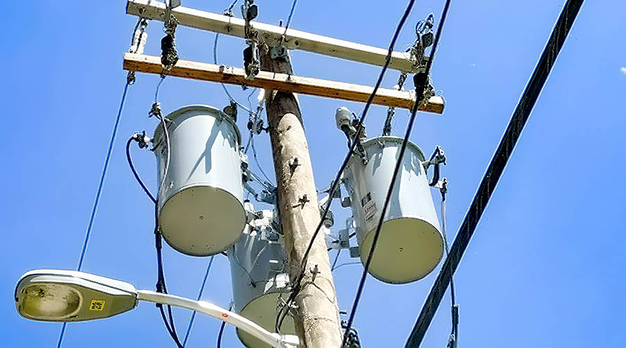 Image of Low Voltage Surge Arresters for Overhead Power Lines