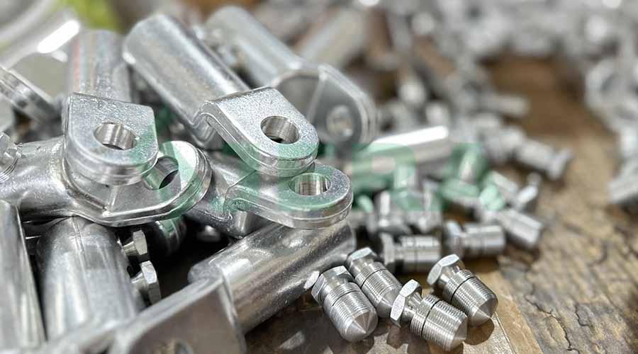 Medium Voltage bolted Connectors :The Backbone of Modern Data Center Power