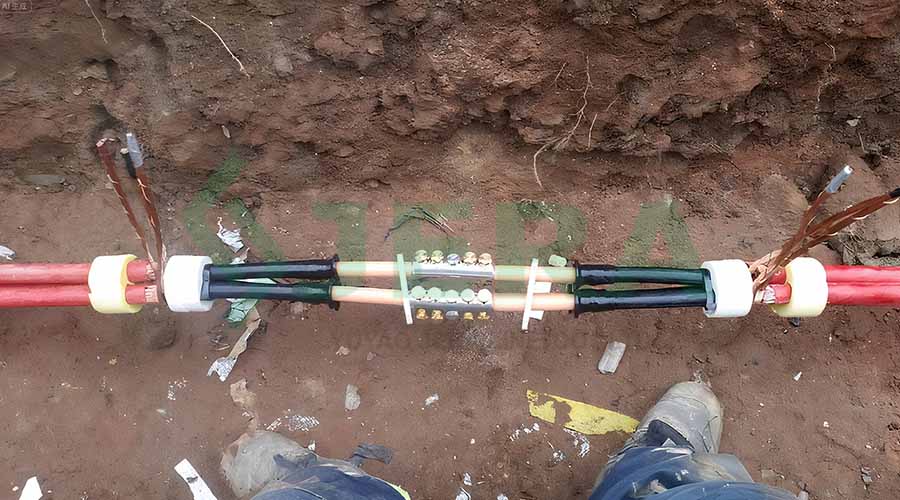 Image of What are the sicon shear bolt screw connector?