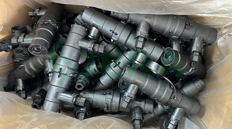 Image of Who produce In-line piercing fuse holder PF-35