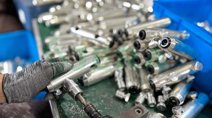 How Reliable Power Connectivity Keeps Modern Data centers Running 24/7